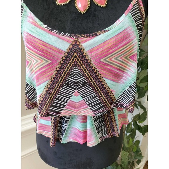 Bebe Women's Multicolor Round Neck Sleeveless Tiered Camisole Top Blouse Large - Picture 3 of 13